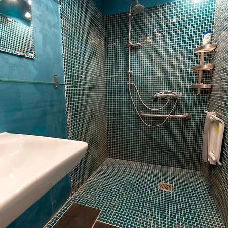 Aux Hirondelles Du Chêne, Maison Ecureuil Casa de Férias Leuvrigny